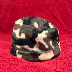 Soft stretch camouflage beanie hat.